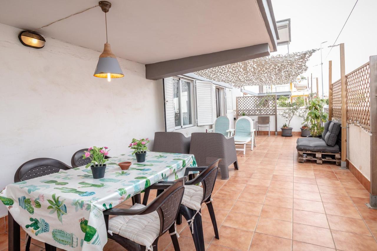 Super Apartamento A Un Paso Del Mar Oliva Εξωτερικό φωτογραφία
